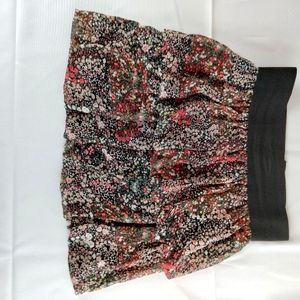 Sensational collection skirt size medium